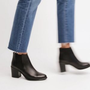 Nisolo Heeled Chelsea Ankle Boots